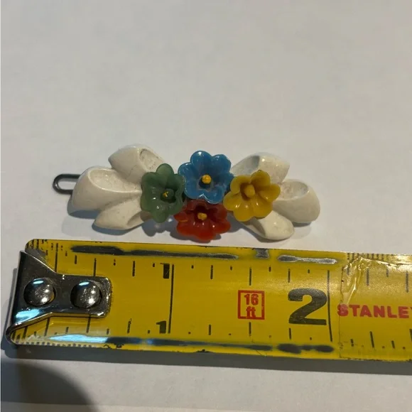Vintage Child’s Barrette - Picture 4 of 5